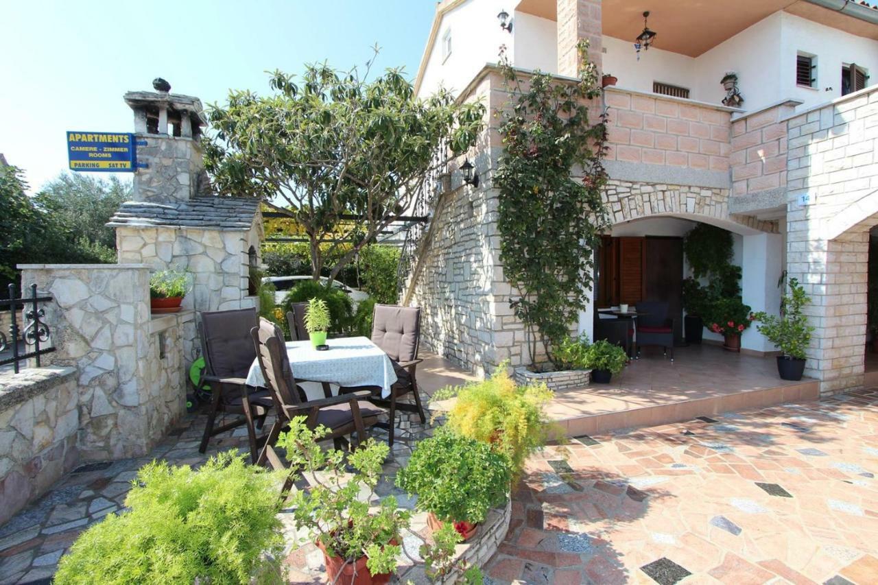 Guest House Rexa Rovinj Eksteriør billede