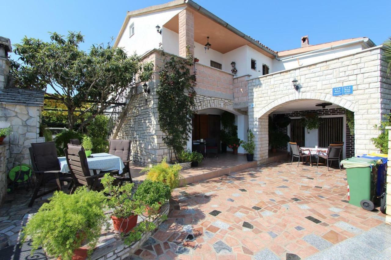 Guest House Rexa Rovinj Eksteriør billede